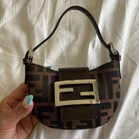 Fendi zucca mini croissants - Picture 8 of 14